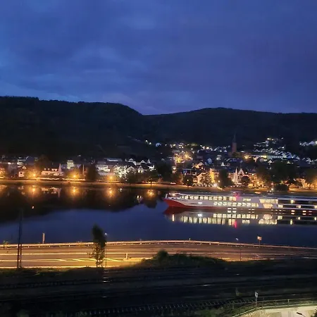 Mv Römervilla, Lofts&penthouses Mit Traumhaftem Moselpanoramablick Und Sauna *