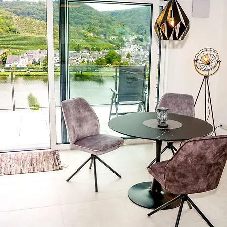 Appartement Mv Roemervilla, Lofts & Penthouses Mit Traumhaftem Moselpanoramablick Und Sauna