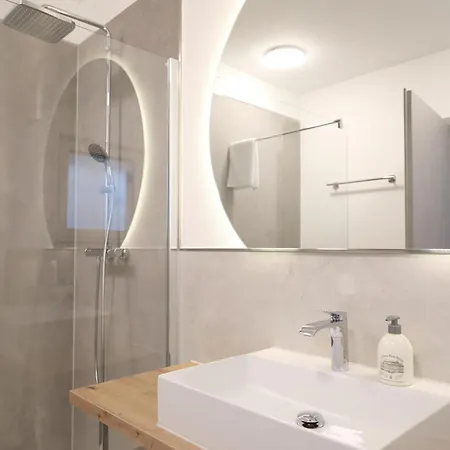 Appartement Mv Roemervilla, Lofts & Penthouses Mit Traumhaftem Moselpanoramablick Und Sauna Treis-Karden