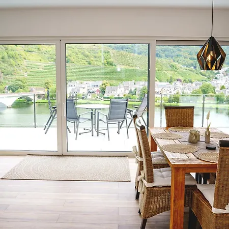 Mv Roemervilla, Lofts & Penthouses Mit Traumhaftem Moselpanoramablick Und Sauna Treis-Karden