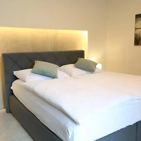 Mv Roemervilla, Lofts & Penthouses Mit Traumhaftem Moselpanoramablick Und Sauna Apartament *