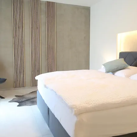 Mv Roemervilla, Lofts & Penthouses Mit Traumhaftem Moselpanoramablick Und Sauna 아파트 트라이스카르덴