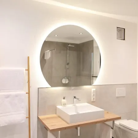 Mv Roemervilla, Lofts & Penthouses Mit Traumhaftem Moselpanoramablick Und Sauna Appartement *