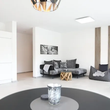 Mv Roemervilla, Lofts & Penthouses Mit Traumhaftem Moselpanoramablick Und Sauna