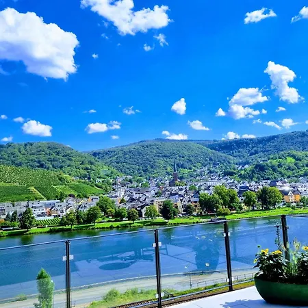 Apartament Mv Roemervilla, Lofts & Penthouses Mit Traumhaftem Moselpanoramablick Und Sauna *