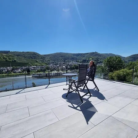 Mv Roemervilla, Lofts & Penthouses Mit Traumhaftem Moselpanoramablick Und Sauna Apartament