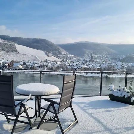 Mv Roemervilla, Lofts & Penthouses Mit Traumhaftem Moselpanoramablick Und Sauna Lejlighed