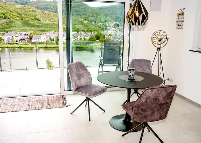 アパート Mv Roemervilla, Lofts & Penthouses Mit Traumhaftem Moselpanoramablick Und Sauna