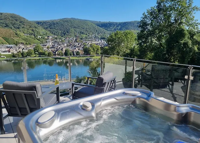 Mv Roemervilla, Lofts & Penthouses Mit Traumhaftem Moselpanoramablick Und Sauna *