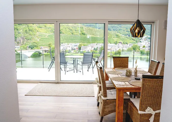 Mv Römervilla, Lofts&penthouses Mit Traumhaftem Moselpanoramablick Und Sauna Treis-Karden