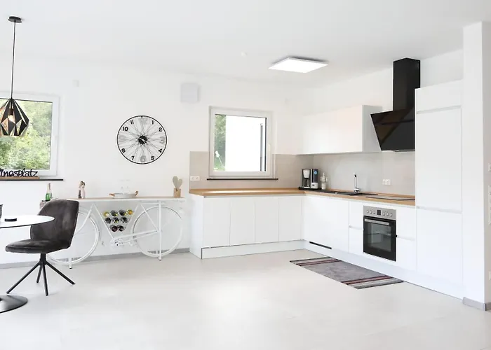 Mv Roemervilla, Lofts & Penthouses Mit Traumhaftem Moselpanoramablick Und Sauna アパート トライス・カーデン